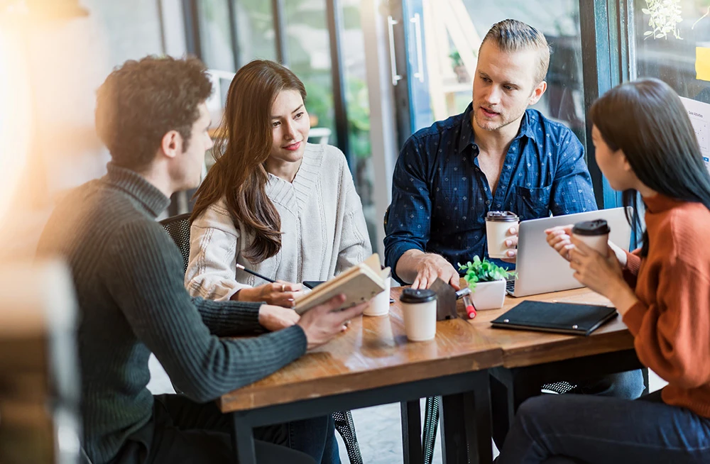 Enhancing platforms with cloud compatibility and advanced automation. Discover how our innovative services transform the digital.